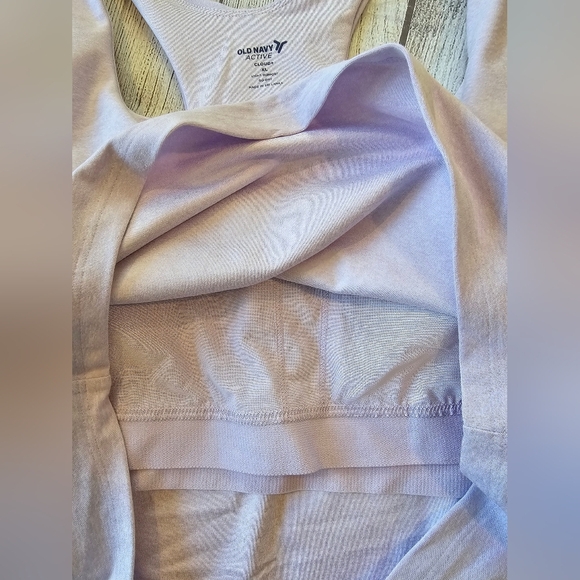 Old Navy Active Size XL Cloud Light Support Go Dry light Lavender longline Sport - Picture 5 of 6